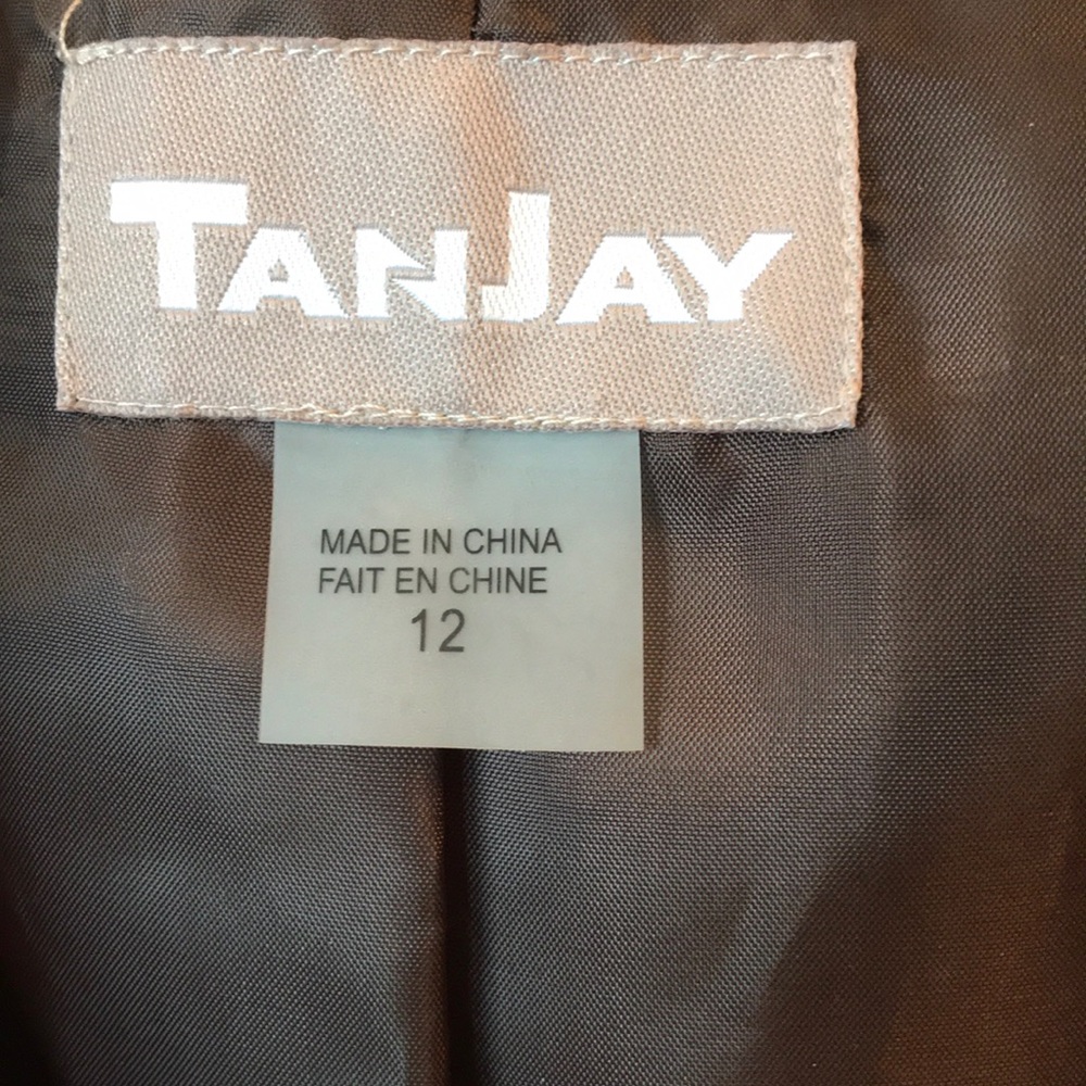 Unique jacket - Picture 2 of 3